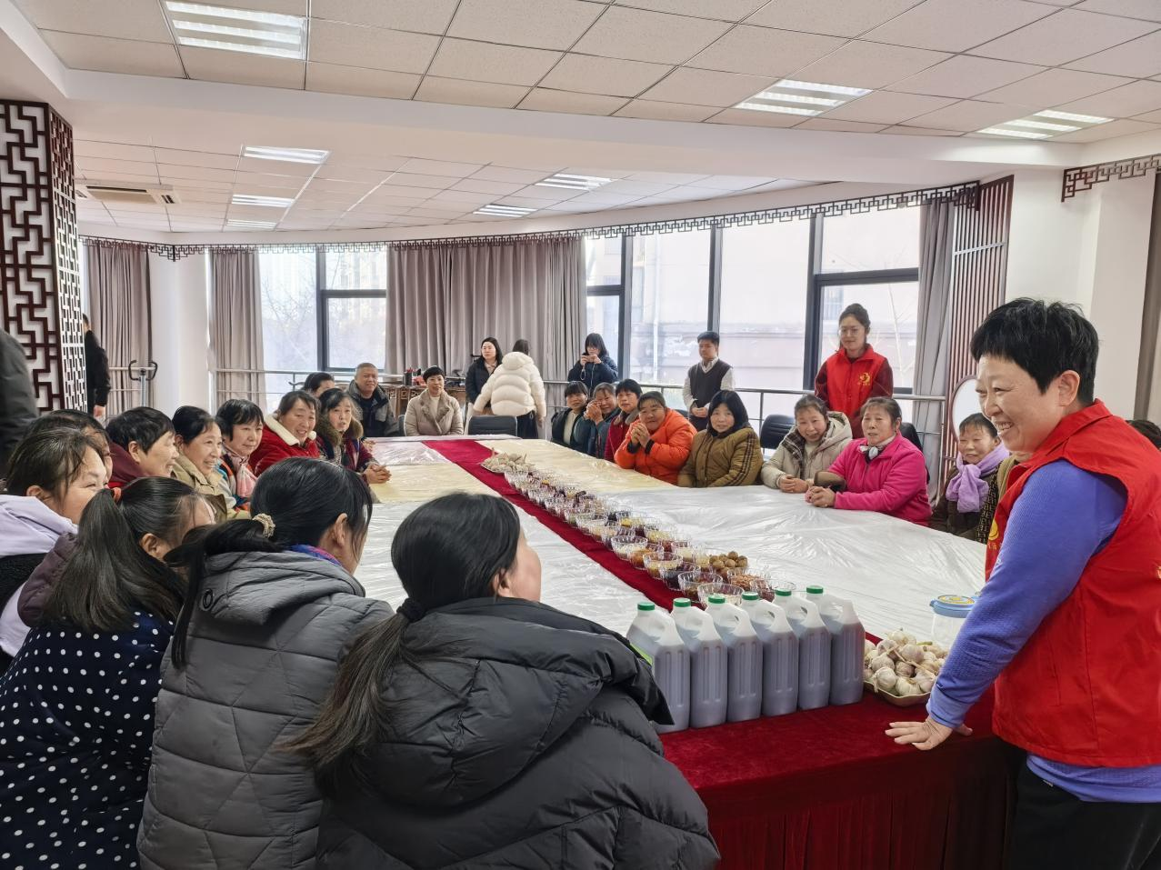 以节为媒 慈善救助传递民生温情